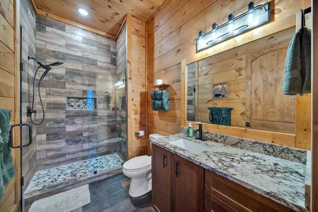 Full-Guest-Bathroom