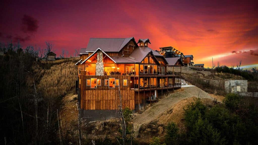 Grand-view-exterior-3