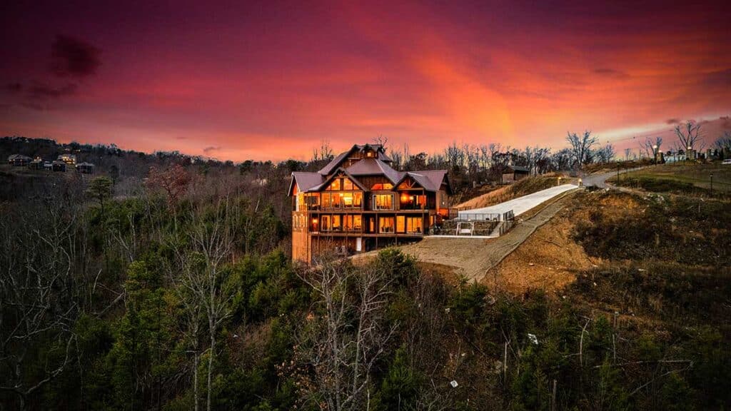grandview-lodge-exterior-4