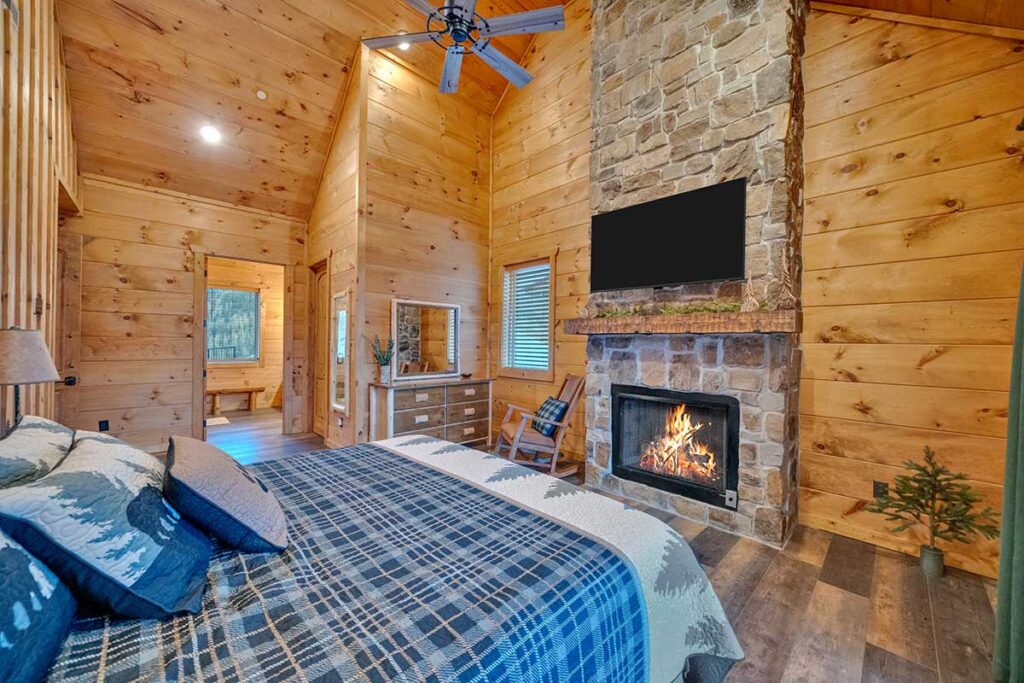 gueswt-bedroom-4